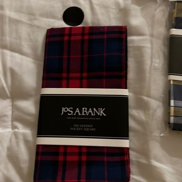 Jos. A. Bank pre-folded pocket square Plaid- set of 6 - Picture 3 of 8
